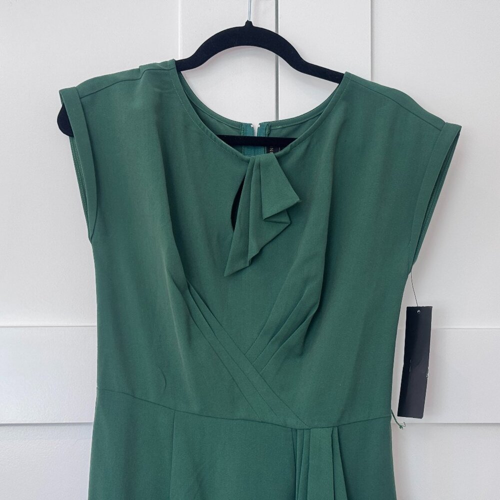 Stop Staring Green Ruched Peplum Sheath Dress NWT Medium - Picture 4 of 10